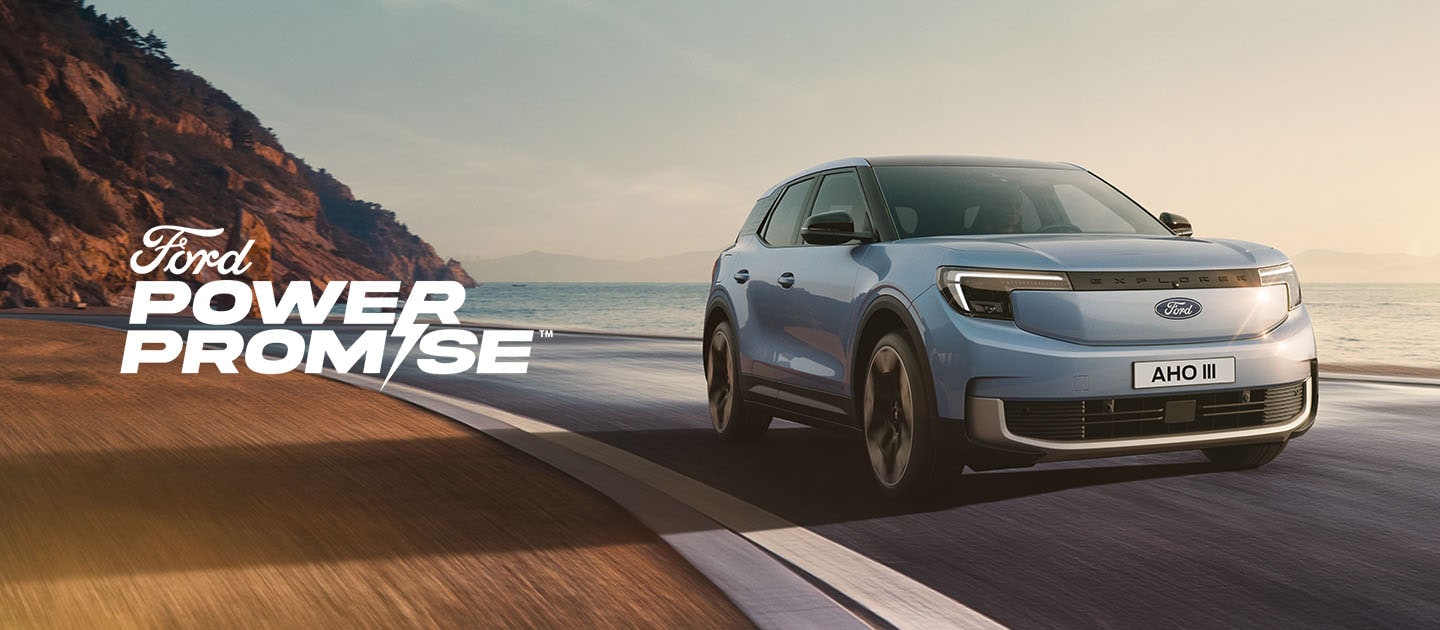 Ford Explorer in movimento con logo Ford Power Promise.