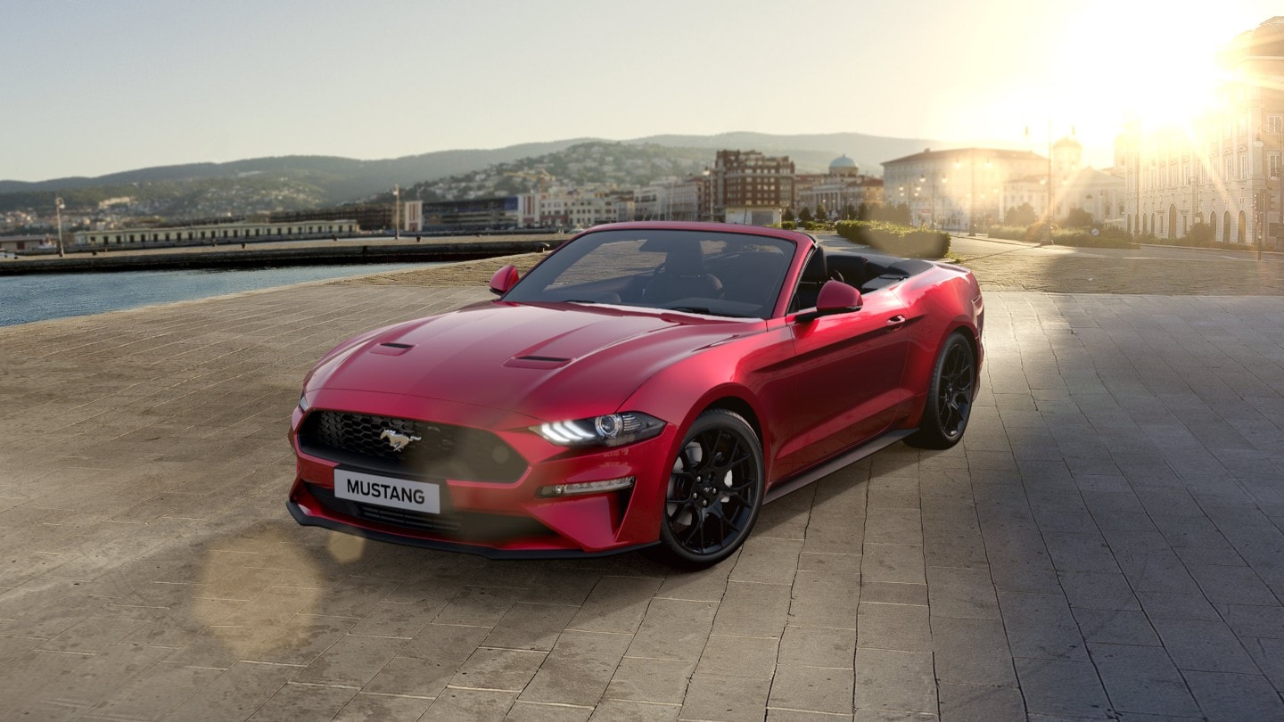 Ford Mustang decappottabile