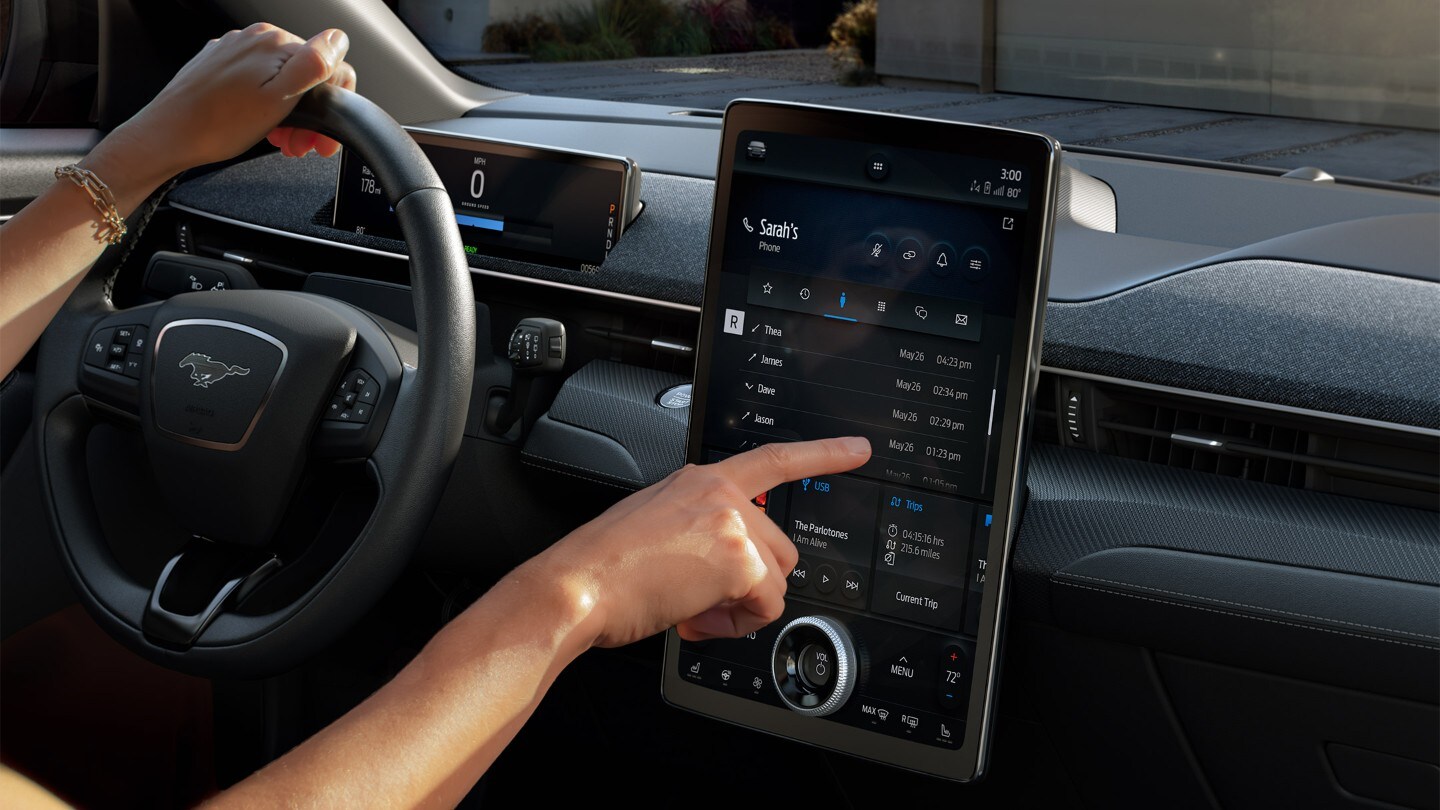 Utilizzo del SYNC 4 con touchscreen su Ford Mustang Mach-E