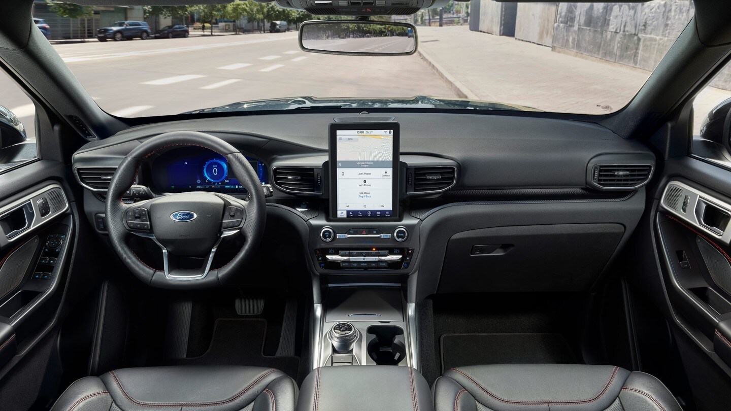 Interni Ford Explorer PHEV