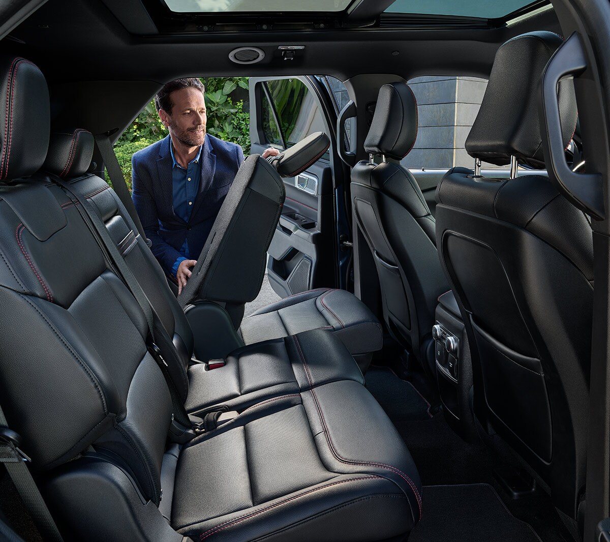 Sedili posteriori Ford Explorer PHEV