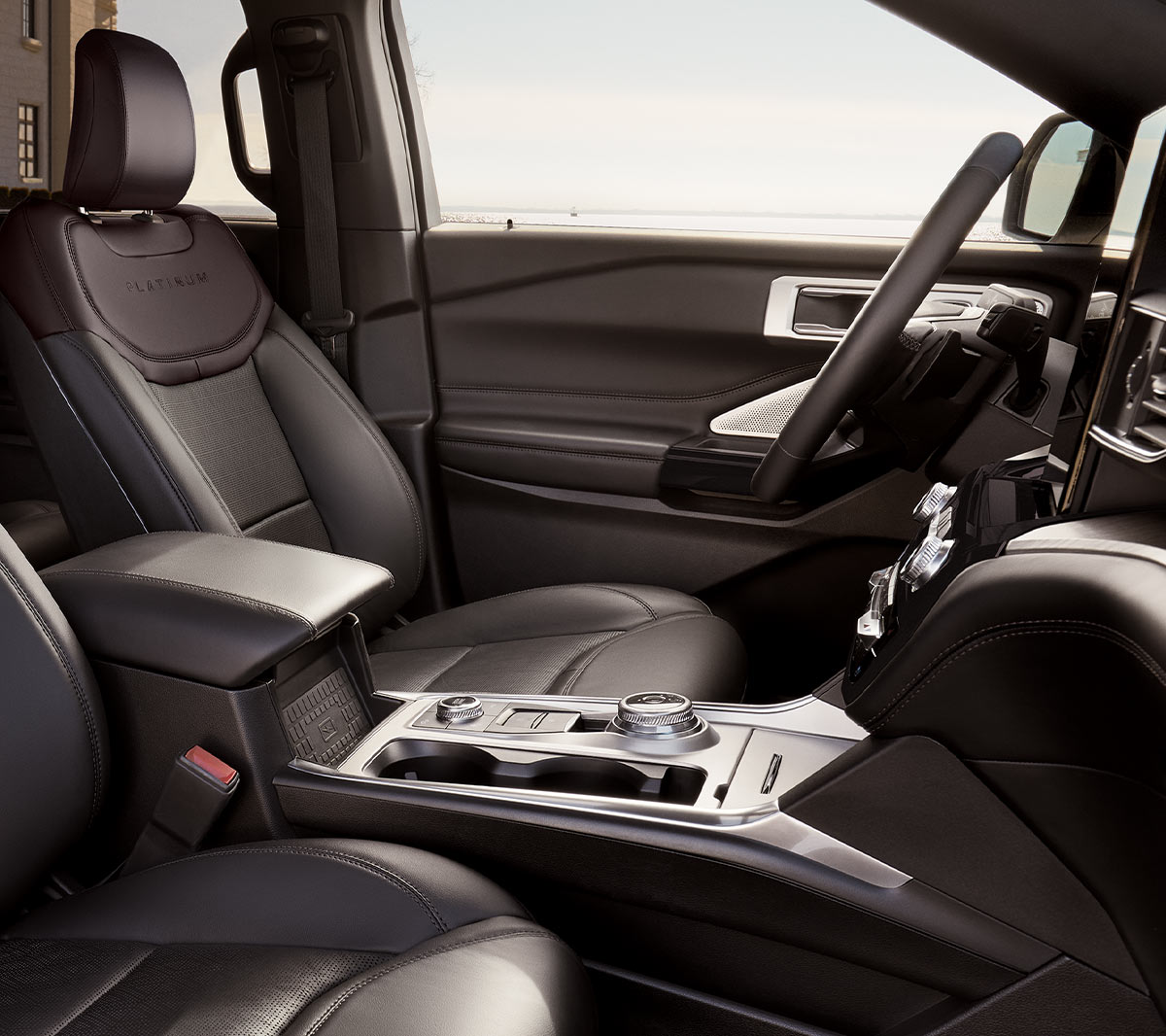 Sedile conducente e passeggero del Ford Explorer