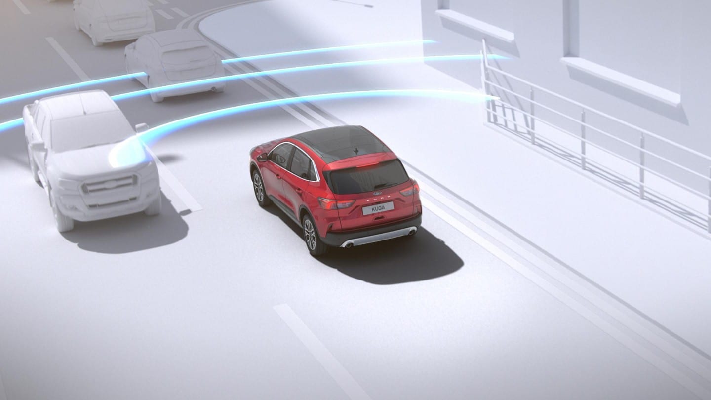 Ford Kuga che mostra pre-collision assist