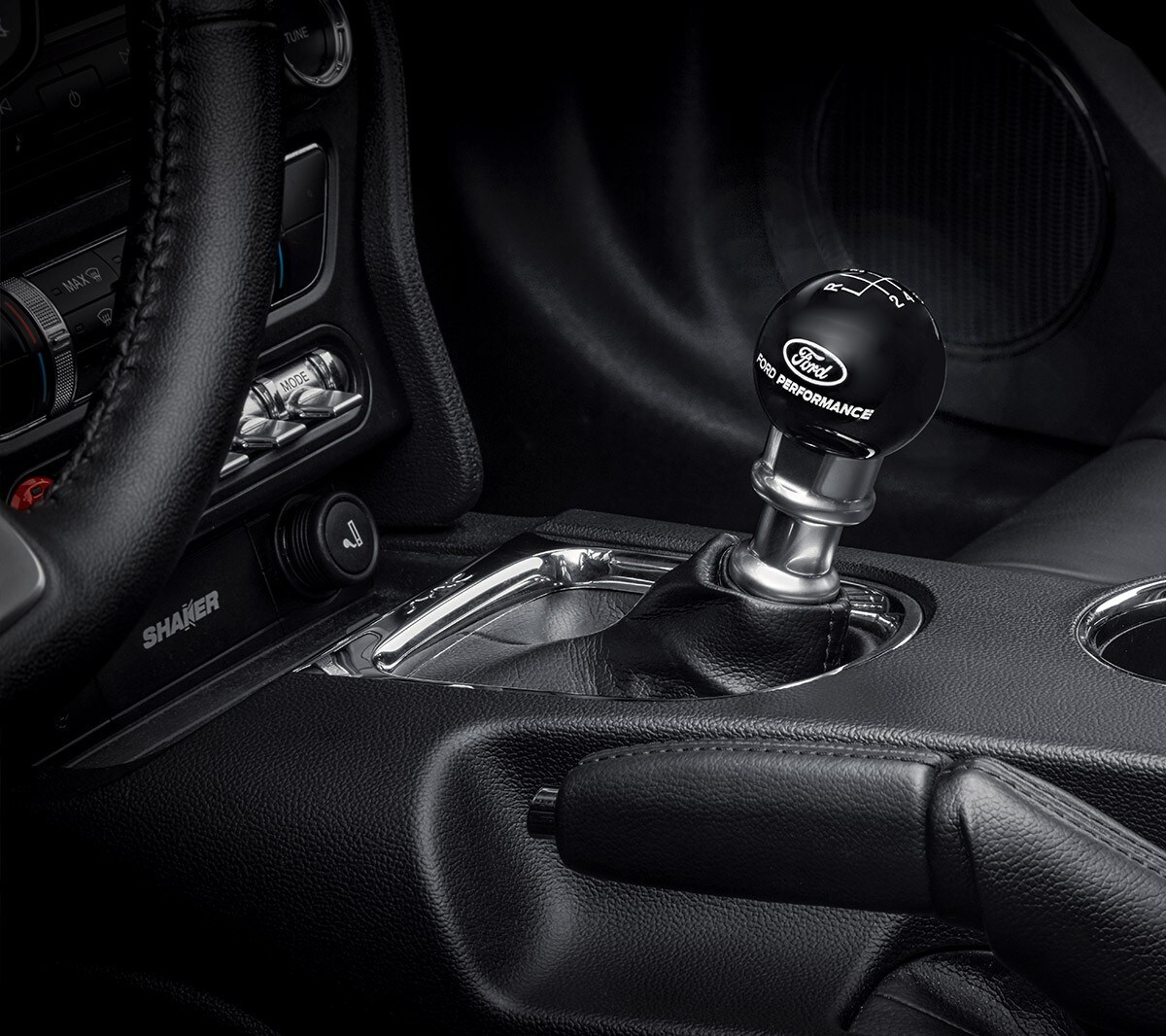 Ford Mustang GT gear shift knob close up