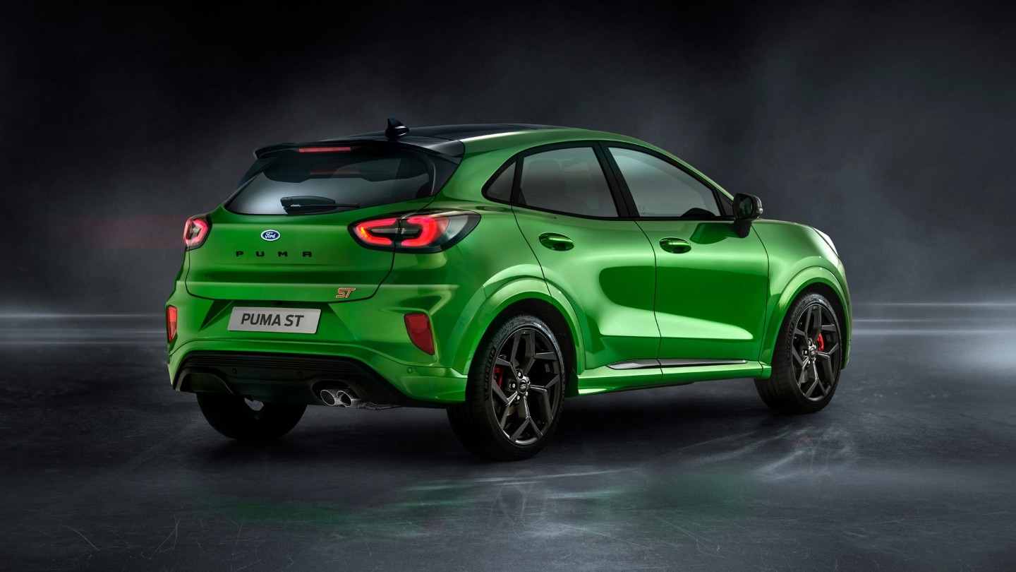 Vista posteriore di Ford Puma ST 