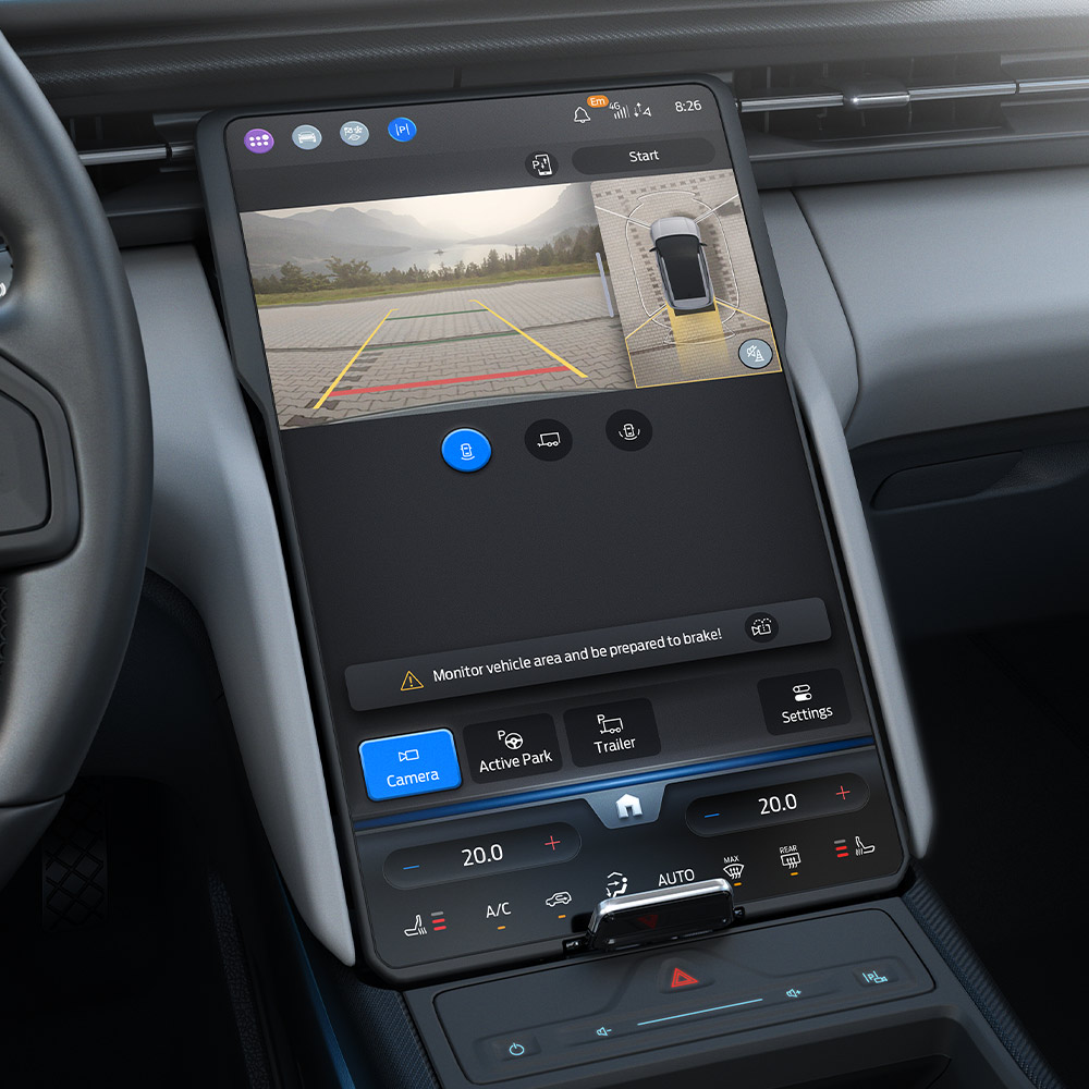 Ford Explorer using 360 camera