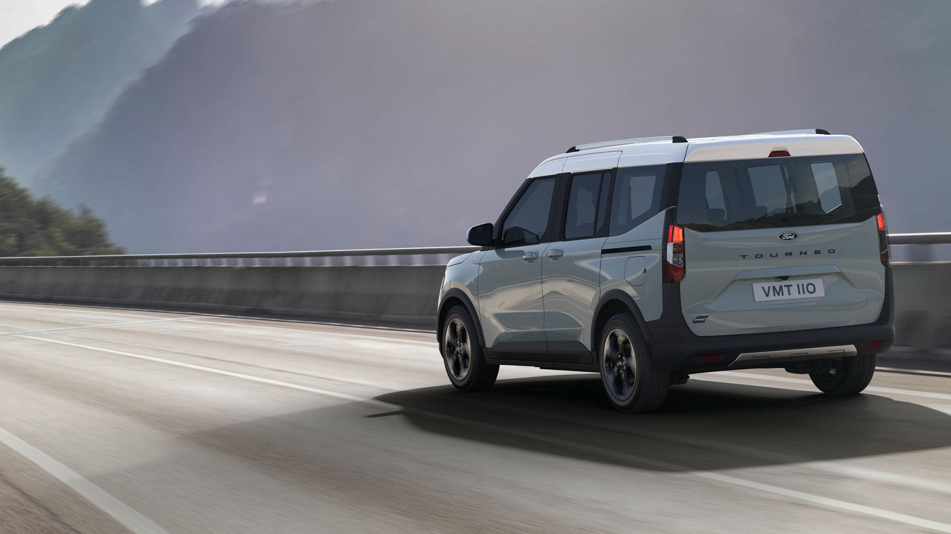 Ford E-Tourneo Courier Active Paesaggio