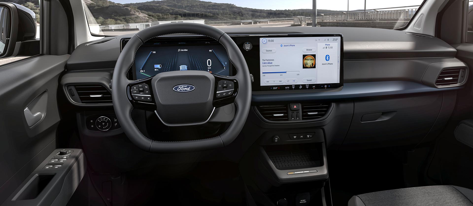 Ford E-Tourneo Courier Active Interni e touchscreen