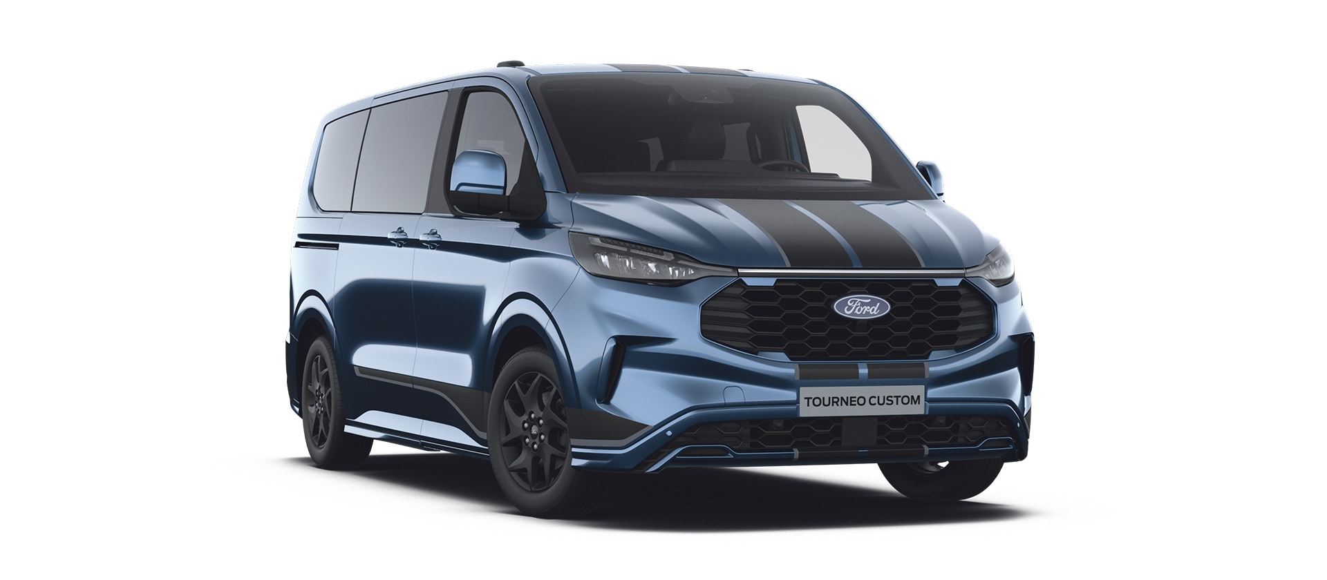 Angolo anteriore sinistro di un Ford Tourneo Custom Sport blu con striscia del paraurti nera.