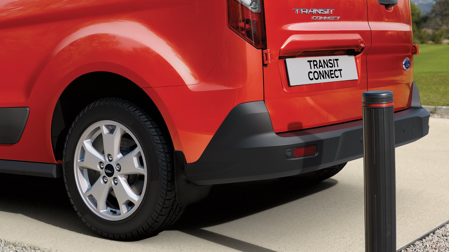 Ford Transit Connect con sensori di parcheggio
