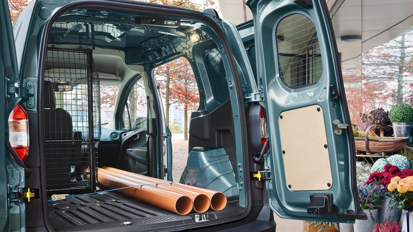 New Ford Transit Courier smart load space