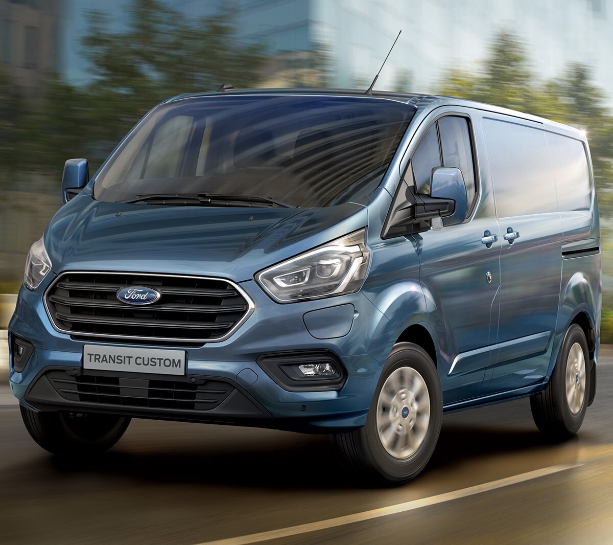 Ford Transit Custom in movimento