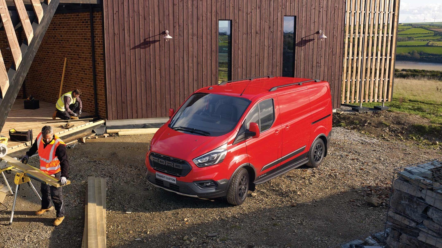 Ford Transit Custom Trail in cantiere