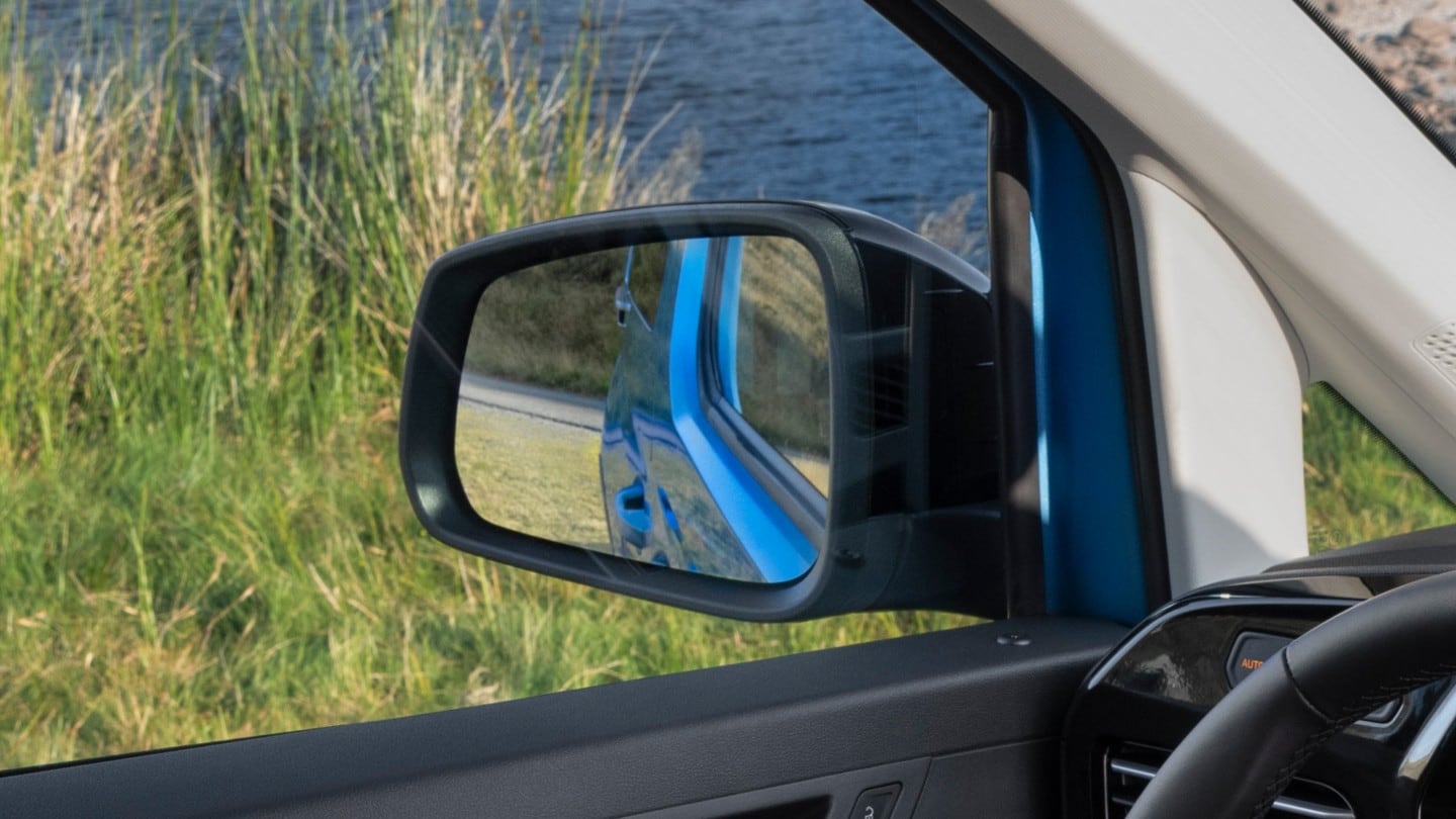 Ford Tourneo Connect detail of blind spot information system