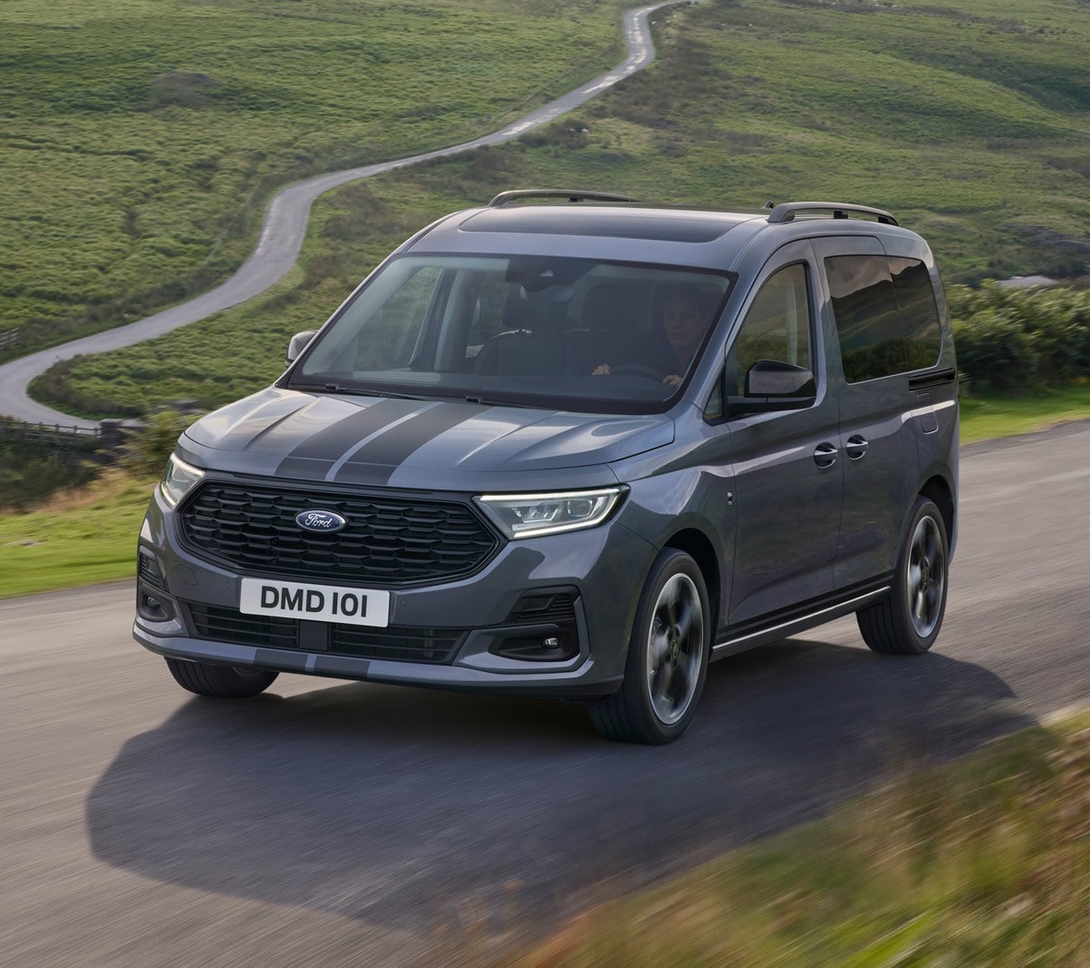 Nuovo Ford Tourneo Connect Sport (or Active).