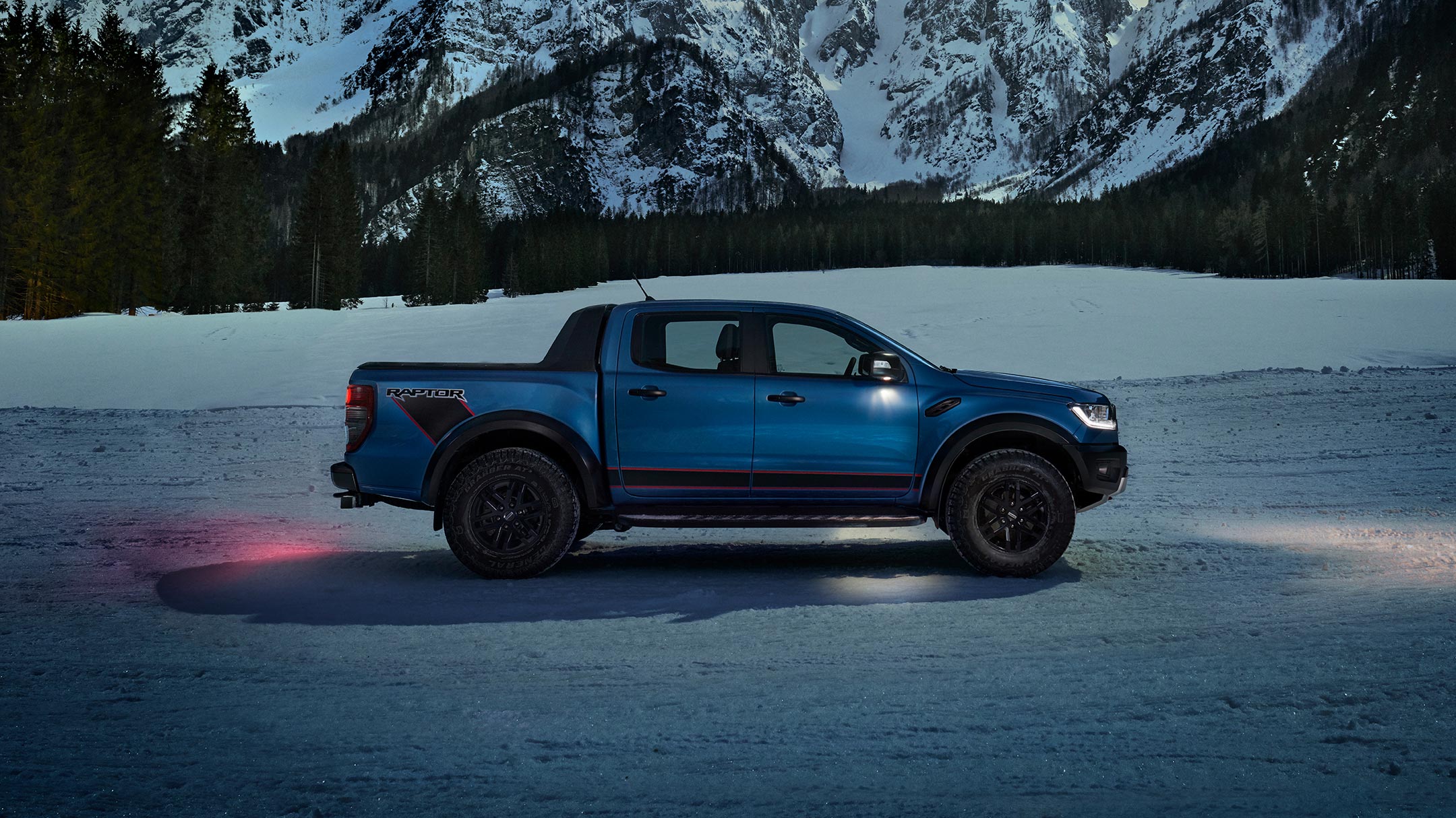 Ford Ranger Raptor Special Edition vista laterale